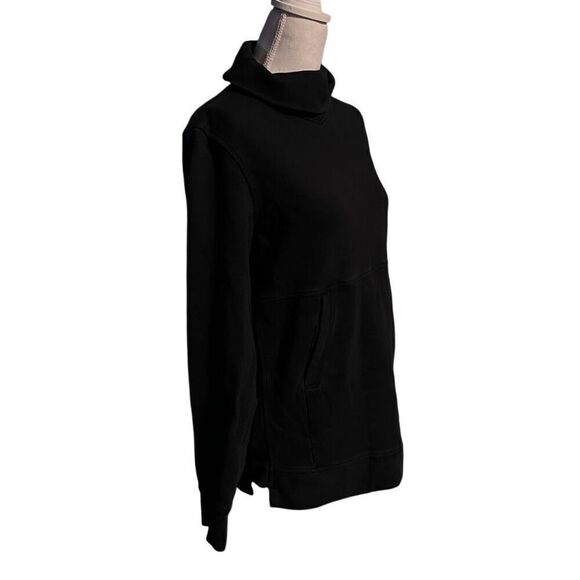 Lululemon Press Pause Turtle Neck Long Sleeve Pullover Sweatshirt Black Size 8 - Picture 2 of 5